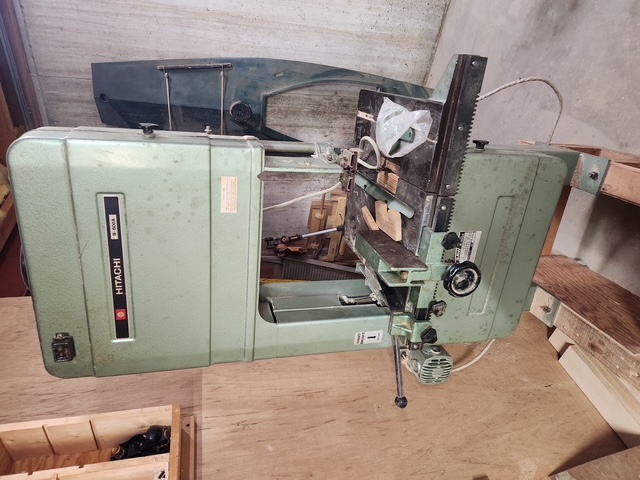 band saw