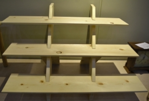 Ken Everett: Portable Shelves