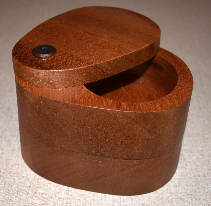 Zach Belzer: Salt Celler Band Saw Box