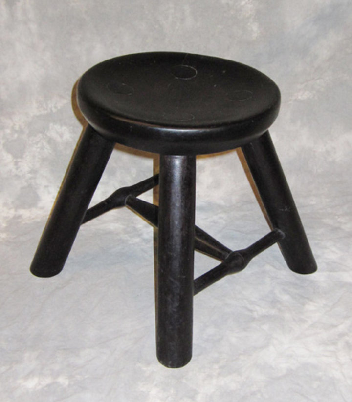 Dan Dion: Stool