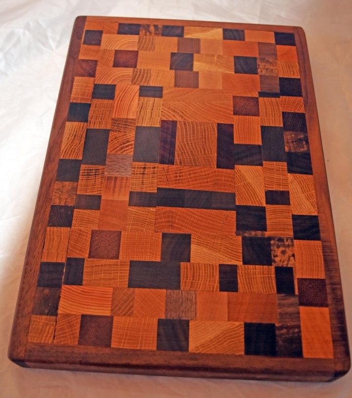 Bert Le Loup: Endgrain Cutting Board