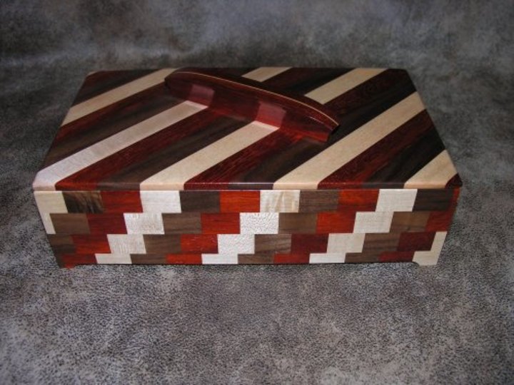 Ron Dvorsky: Segmented Box