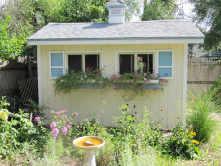 Bert Le Loup: Finished Shed