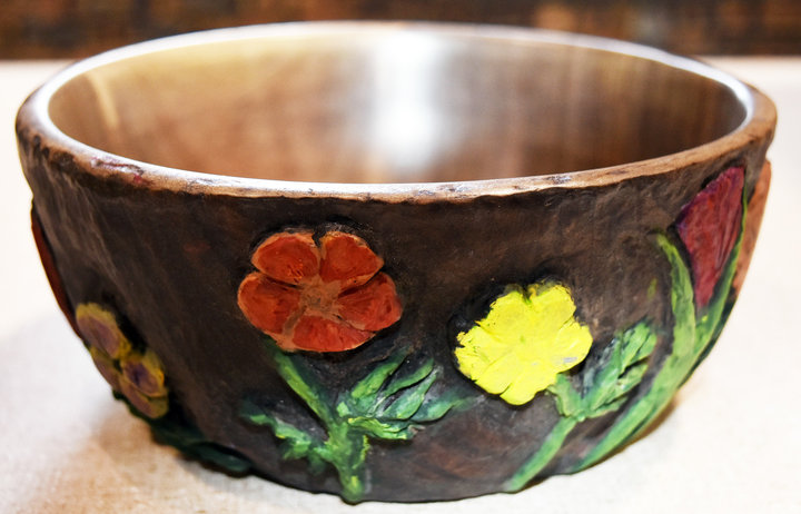 Bert Le Loup: Carved Walnut Bowl