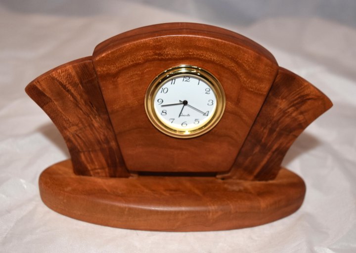 Lee Nye: Art Deco Clock