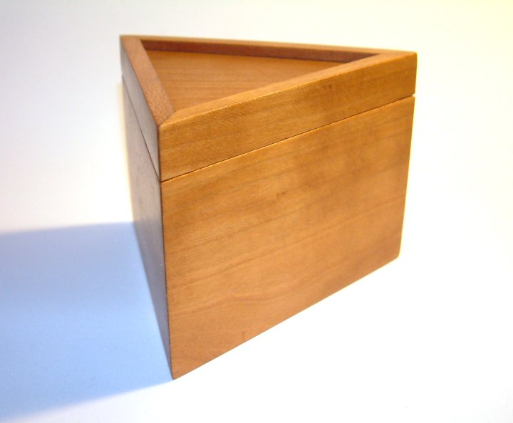 Jim Harvey: Triangular Box