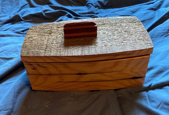  George Rodgers: Bandsawn Barnwood Box