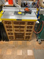  Jim Simnick - Shop Built Router Table