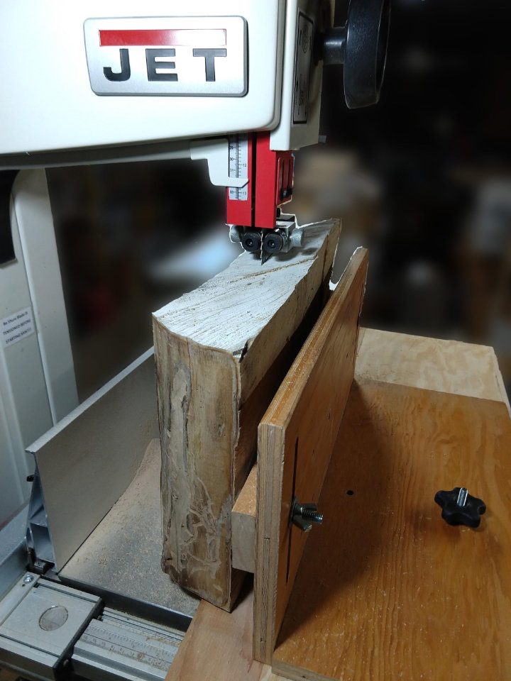  Bandsaw Log Jig:  Jerry Kuffel