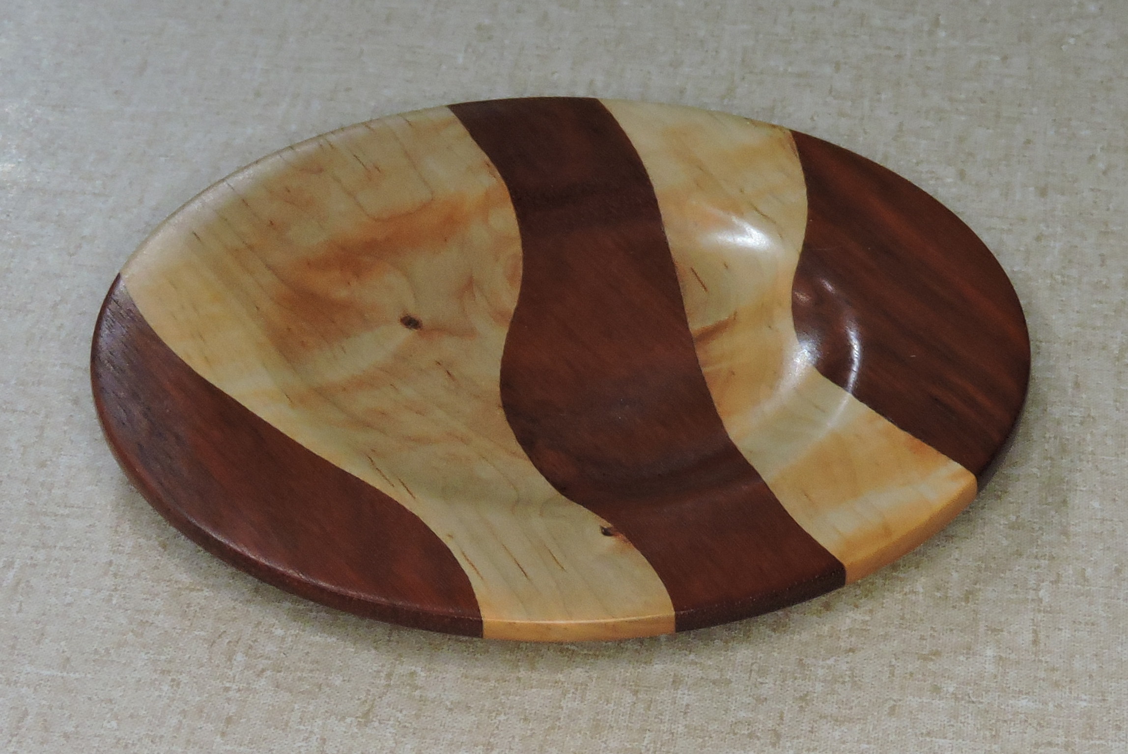 Bruce Metzdorf: Plate