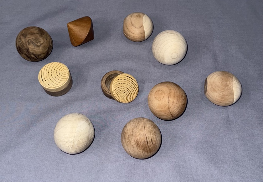 George Rodgers: Small boxes/Spheres