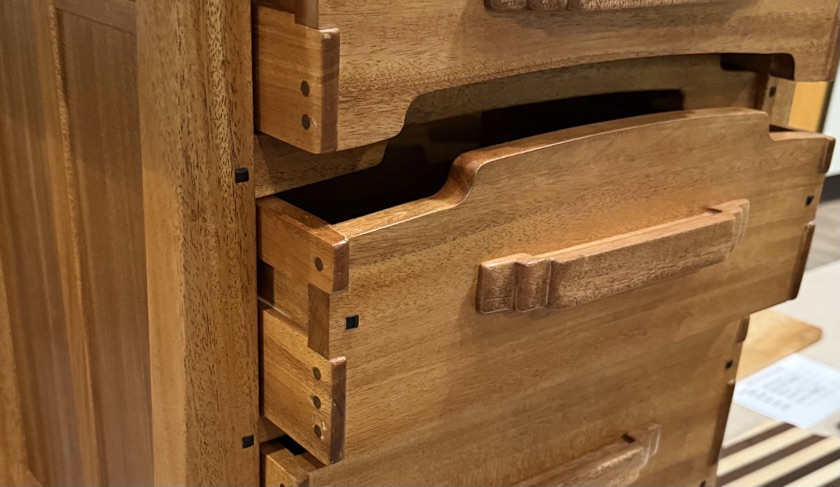 Michael Fross: Greene & Greene Nightstand